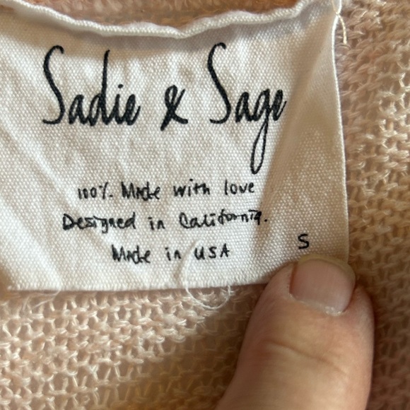 Sadie and Sage women’s lightweight, pink, sleeveless sweater size S - Picture 5 of 6
